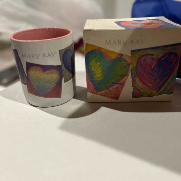 Vintage Mary Kay Mug New - 7 with boxes ($20) and 3 without ($15). - Picture 3 of 3